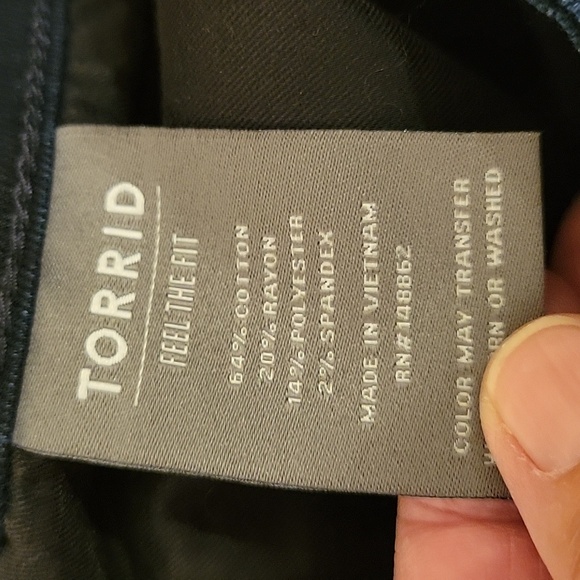 Torrid jeans NWT - Picture 7 of 7